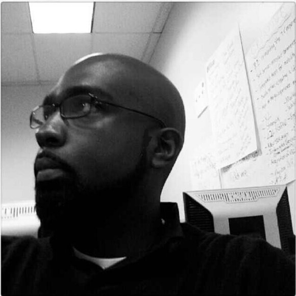 Meet your Posher, Calvin - Picture 1 of 1